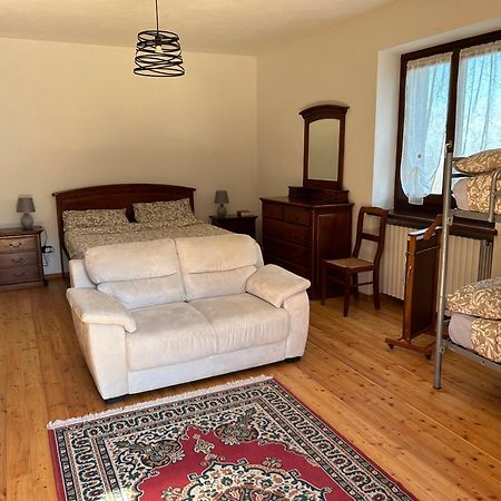 Вилла Casa Salada Bagnolo Piemonte Экстерьер фото