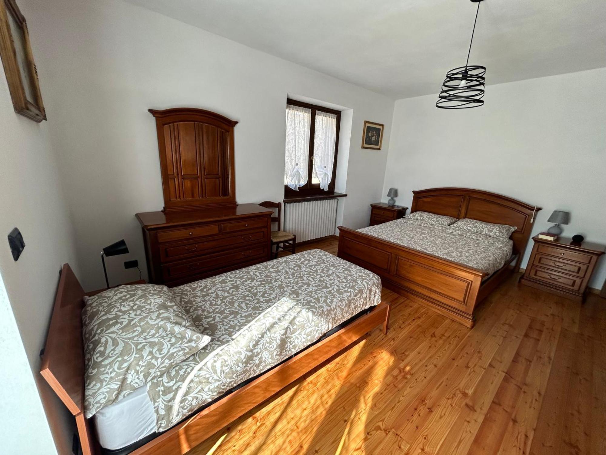 Вилла Casa Salada Bagnolo Piemonte Экстерьер фото
